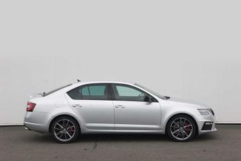 SKODA Octavia 2.0 TSI 245 vRS 5dr DSG [Black Pack]