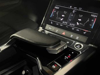 Audi e-tron Technik 55 quattro 300,00 kW