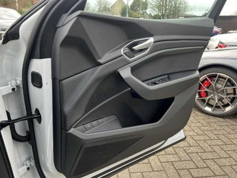 Audi e-tron Technik 50 quattro 230,00 kW