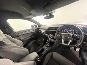 Audi Q3 Black Edition 35 TFSI  150 PS S tronic