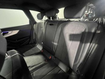 Audi A4 Avant S line 40 TFSI  204 PS S tronic