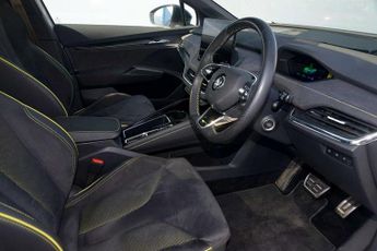 SKODA Enyaq iV E (299ps) 80 vRS 82 Kwh ADVANCED PACK