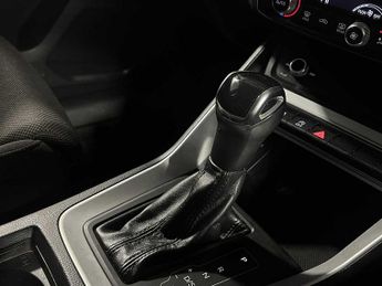 Audi Q3 Sport 40 TFSI quattro 190 PS S tronic