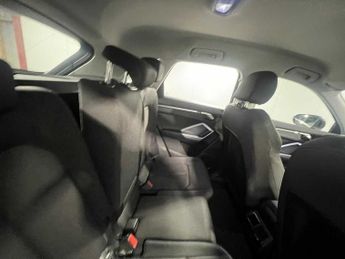 Audi Q3 Sport 40 TFSI quattro 190 PS S tronic