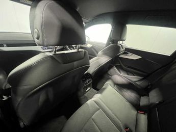 Audi A4 Avant S line 40 TFSI  204 PS S tronic
