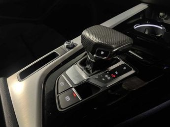 Audi A4 Avant S line 40 TFSI  204 PS S tronic