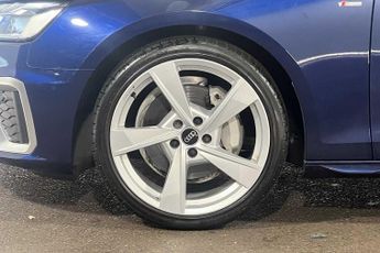 Audi A4 Avant S line 40 TFSI  204 PS S tronic