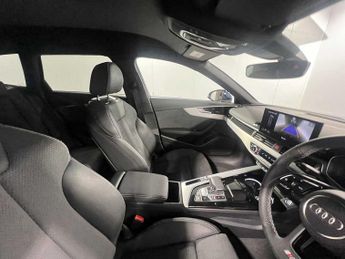 Audi A4 Avant S line 40 TFSI  204 PS S tronic