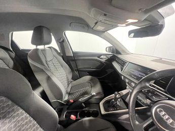 Audi A1 Sportback Sport 25 TFSI  95 PS S tronic