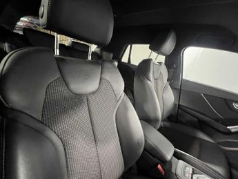 Audi Q2 S line 35 TFSI  150 PS S tronic