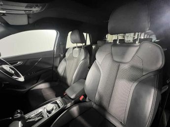 Audi Q2 S line 35 TFSI  150 PS S tronic