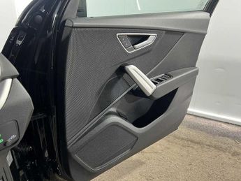 Audi Q2 S line 35 TFSI  150 PS S tronic