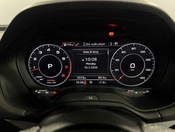 Audi Q2 S line 35 TFSI  150 PS S tronic