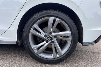 Volkswagen Golf 2.0 TDI 150 R-Line 5dr DSG