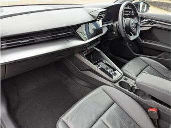 Audi A3 Sportback Sport 40 TFSI e  204 PS S tronic