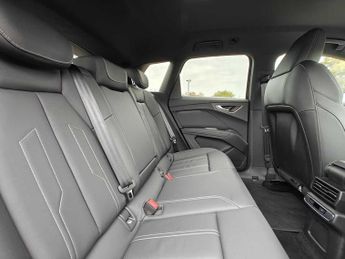 Audi Q4 E-tron Q4  S line 35 e-tron  125,00 kW