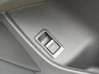 Audi Q4 E-tron Q4  S line 35 e-tron  125,00 kW