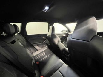 Audi Q6 E-tron Q6 SUV S line e-tron  185,00 kW