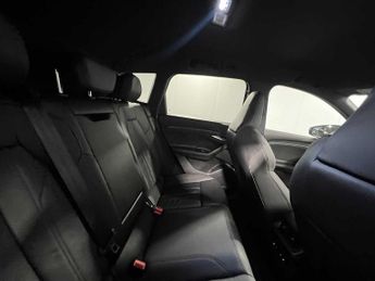 Audi Q6 E-tron Q6 SUV S line e-tron  185,00 kW