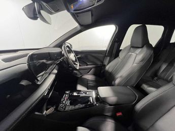 Audi Q6 E-tron Q6 SUV S line e-tron  185,00 kW