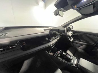 Audi Q6 E-tron Q6 SUV S line e-tron  185,00 kW