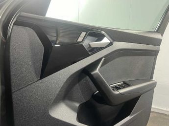 Audi A1 Sportback Black Edition 35 TFSI  150 PS S tronic