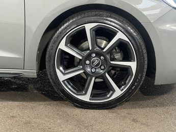 Audi A1 Sportback Black Edition 35 TFSI  150 PS S tronic