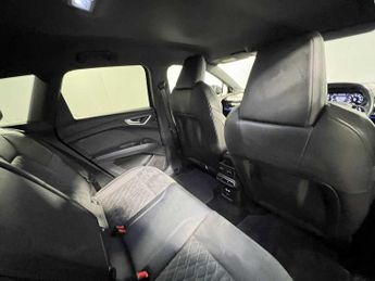 Audi Q4 E-tron Q4  Edition 1 40 e-tron  150,00 kW