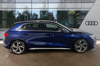 Audi A3 Sportback S line 30 TFSI  110 PS S tronic
