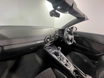 Audi TT Roadster S line 40 TFSI  197 PS S tronic