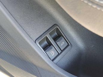 Audi A5 Saloon Edition 1 e-hybrid quattro 299 PS S tronic