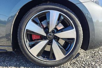 Audi A5 Saloon Edition 1 e-hybrid quattro 299 PS S tronic