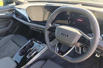 Audi A5 Saloon Edition 1 e-hybrid quattro 299 PS S tronic