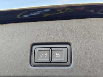 Audi Q4 E-tron Sportback Q4 Sportback Black Edition 45 e-tron  210,00 kW