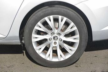 SKODA Superb 2.0 TDI CR SE L 5dr DSG