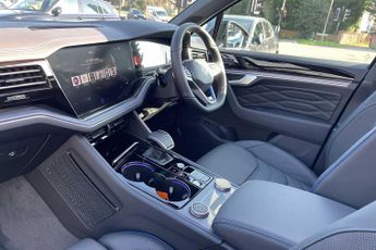 Volkswagen Touareg 3.0 V6 TSI eHybrid 4Motion R 5dr Tip Auto