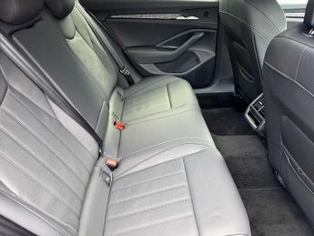 SKODA Superb 1.5 TSI e-TEC SE L 5dr DSG