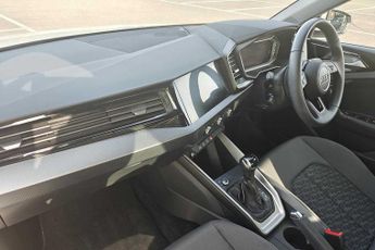 Audi A1 Sportback Sport 30 TFSI  116 PS S tronic