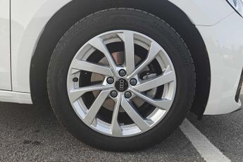 Audi A1 Sportback Sport 30 TFSI  116 PS S tronic