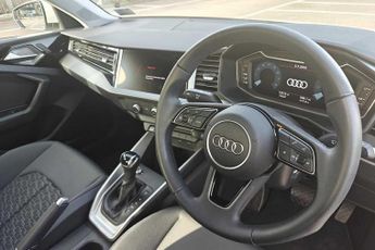 Audi A1 Sportback Sport 30 TFSI  116 PS S tronic
