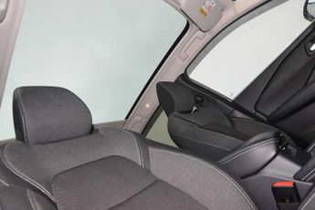 Nissan Qashqai 1.3 DiG-T MH 158 N-Connecta 5dr Xtronic