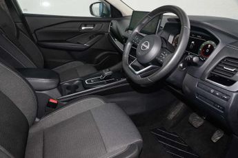 Nissan Qashqai 1.3 DiG-T MH 158 N-Connecta 5dr Xtronic