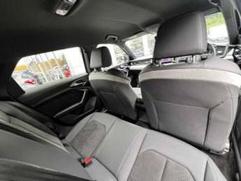 Audi A1 Sportback Vorsprung 35 TFSI  150 PS S tronic