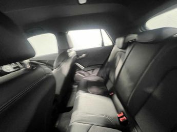 Audi Q2 S line 35 TFSI  150 PS S tronic