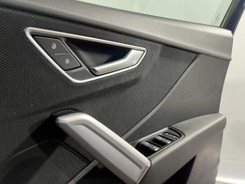 Audi Q2 S line 35 TFSI  150 PS S tronic