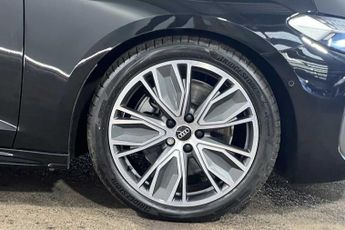 Audi A5 Avant Launch Edition TDI  204 PS S tronic