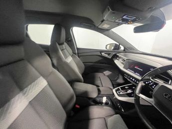 Audi Q4 E-tron Q4  Sport 35 e-tron  125,00 kW