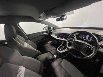 Audi Q4 E-tron Q4  Sport 35 e-tron  125,00 kW