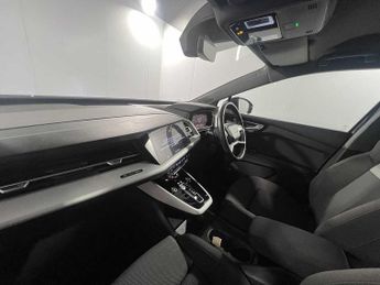 Audi Q4 E-tron Q4  Sport 35 e-tron  125,00 kW