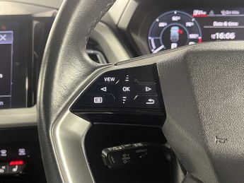 Audi Q4 E-tron Q4  Sport 35 e-tron  125,00 kW